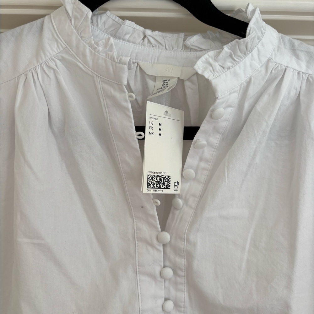 White Blouse - Picture 4 of 5